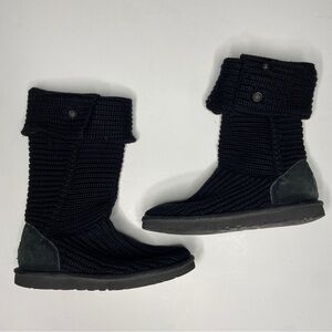 UGG Australia Women’s Boots Size 8 US Classic Cardy 3 Button Cable Knit Black